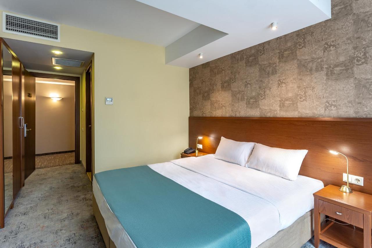 A5 Hotel Tiflis Exterior foto